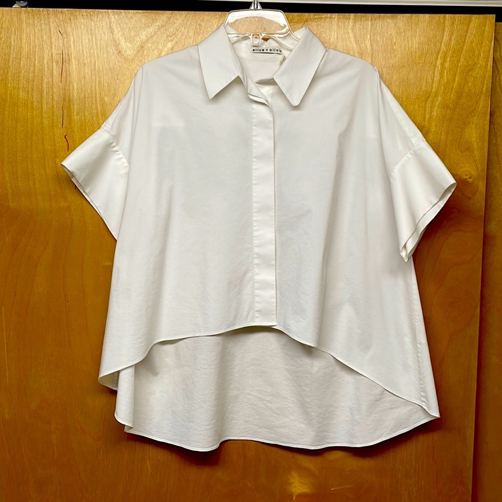 ALICE & OLIVIA white, half sleeve, high/low hem blouse